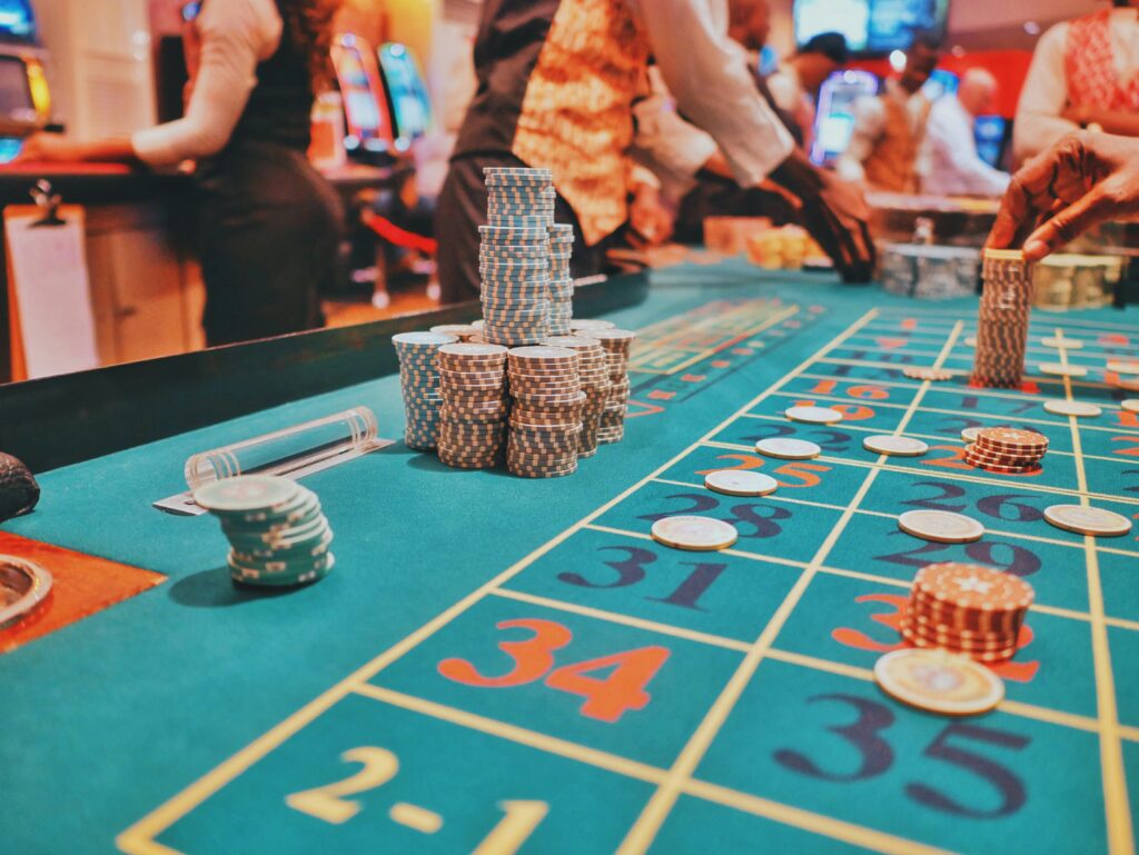 découvrez l'atmosphère palpitante des jeux de casino en ligne et en direct. profitez d'une expérience de jeu unique avec une sélection captivante de jeux de hasard et de stratégie.