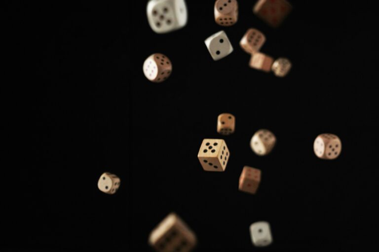 découvrez l'univers captivant des casinos: jeux de hasard, divertissement et ambiance festive vous attendent. jouez et tentez votre chance dans nos casinos prestigieux.