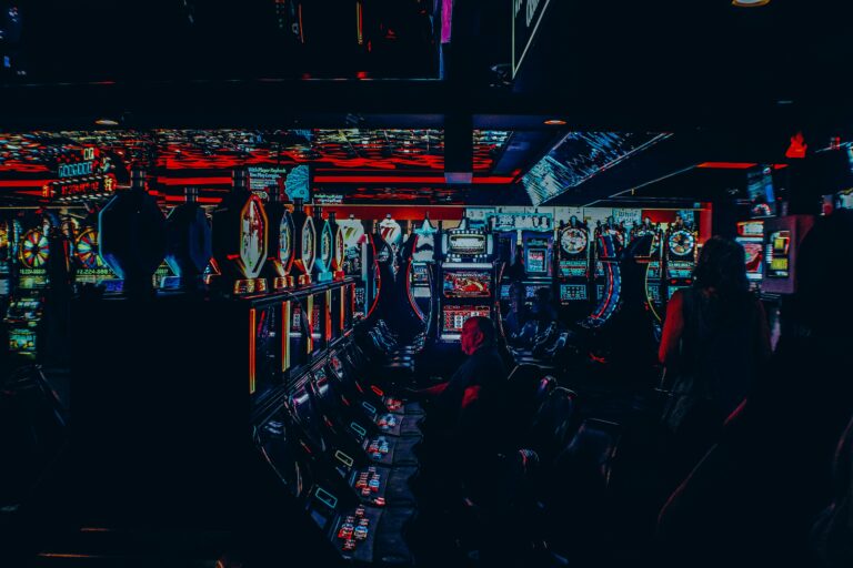 découvrez toutes les offres et promotions du géant casino de chateaufarine. faites vos courses et profitez des avantages et services proposés dans votre hypermarché préféré.