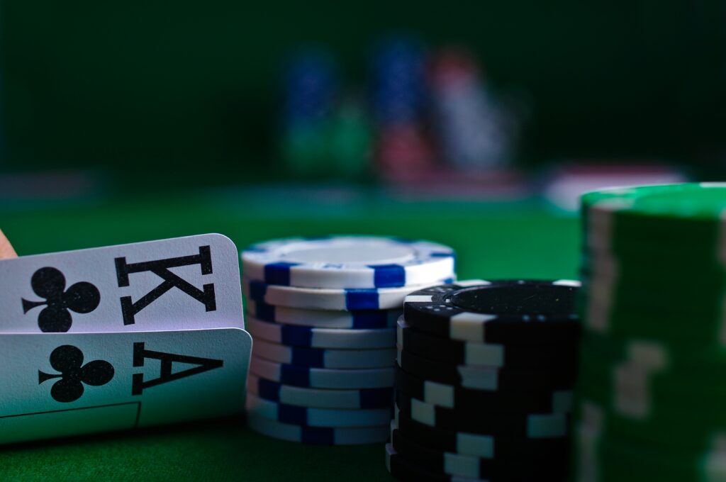 découvrez l'univers riche et captivant des jeux de casino en ligne avec une large sélection de machines à sous, de jeux de table et de divertissements en direct.